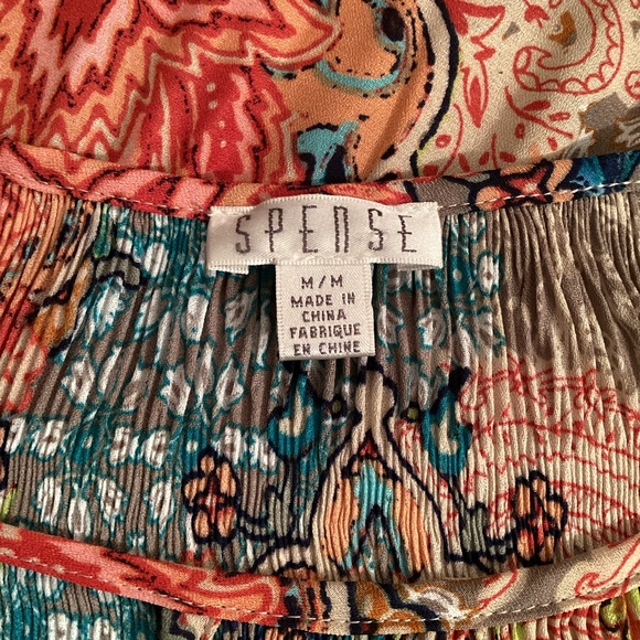 Spense Floral Smocked Pleated Peasant Top - Picture 5 of 8